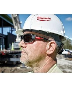Milwaukee Tools Milwaukee Tinted Performance Fog-Free Safety Glasses 48-73-2026 -Milwaukee Tool-shop 22073 3 szycczcx0jzu1dwb