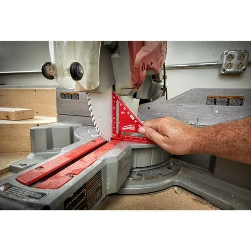 Milwaukee Tools Milwaukee 4-1/2" Trim Square MLSQ040 7 Milwaukee Tools Milwaukee 4-1/2" Trim Square MLSQ040 - Image 5
