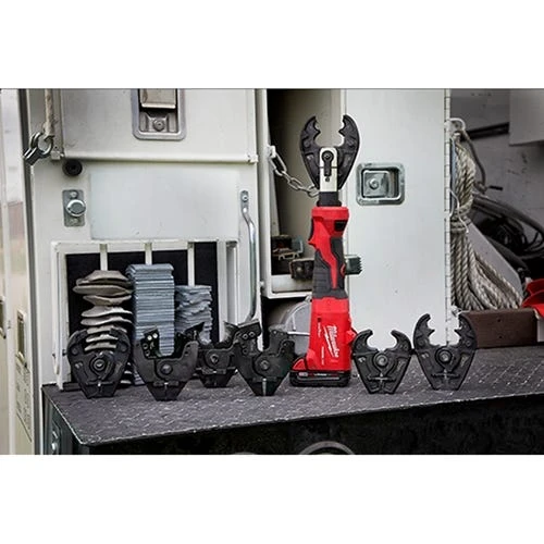 Milwaukee Tools Milwaukee M18 FORCE LOGIC 6T Linear Utility Crimper Kit W/ BG-D3 Jaw & Cutting Jaws 2978-BGKIT 9 Milwaukee Tools Milwaukee M18 FORCE LOGIC 6T Linear Utility Crimper Kit W/ BG-D3 Jaw & Cutting Jaws 2978-BGKIT - Image 7