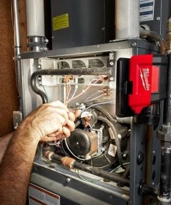 Milwaukee Tools Milwaukee M12 ROVER Pivot Service Flood Light LED 700 Lumens & USB Charging 2367-20 15 Milwaukee Tools Milwaukee M12 ROVER Pivot Service Flood Light LED 700 Lumens & USB Charging 2367-20 -Milwaukee Tool-shop 23744 6 vhoniok3l2e6jqzo