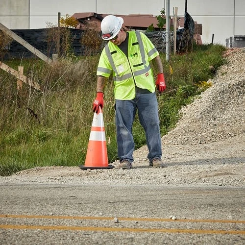 Milwaukee Tools Milwaukee Type R Class 3 High Visibility 10 Pocket Yellow Safety Vest - 48-73-5141 7 Milwaukee Tools Milwaukee Type R Class 3 High Visibility 10 Pocket Yellow Safety Vest - 48-73-5141 - Image 5