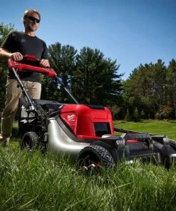 Milwaukee Tools Milwaukee M18 FUEL 21" Self-Propelled Dual Battery Mower Kit 2823-22HD 9 Milwaukee Tools Milwaukee M18 FUEL 21" Self-Propelled Dual Battery Mower Kit 2823-22HD -Milwaukee Tool-shop 2823 22hd 3