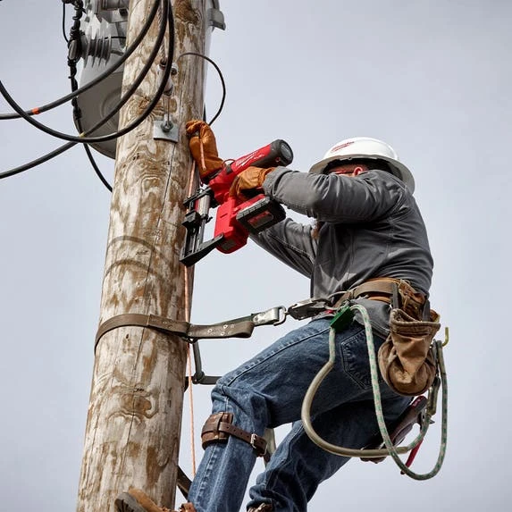 Milwaukee Tools Milwaukee M18 FUEL Utility Fencing Stapler (Bare Tool) 2843-20 7 Milwaukee Tools Milwaukee M18 FUEL Utility Fencing Stapler (Bare Tool) 2843-20 - Image 5