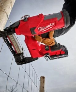 Milwaukee Tools Milwaukee M18 FUEL Utility Fencing Stapler (Bare Tool) 2843-20 13 Milwaukee Tools Milwaukee M18 FUEL Utility Fencing Stapler (Bare Tool) 2843-20 -Milwaukee Tool-shop 2843 20 6