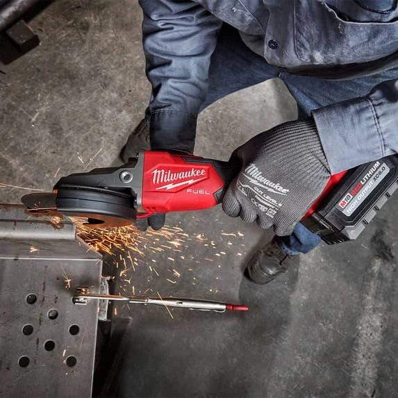 Milwaukee Tools Milwaukee M18 FUEL 5" Flathead Braking Grinder W/ Slide Switch, Lock-On (Tool Only) 2887-20 7 Milwaukee Tools Milwaukee M18 FUEL 5" Flathead Braking Grinder W/ Slide Switch, Lock-On (Tool Only) 2887-20 - Image 5