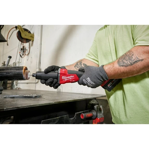 Milwaukee Tools Milwaukee M18 FUEL™ Variable Speed, Braking Die Grinder, Paddle Switch W/ ONE-KEY™ 2984-20 4 Milwaukee Tools Milwaukee M18 FUEL™ Variable Speed, Braking Die Grinder, Paddle Switch W/ ONE-KEY™ 2984-20 - Image 2