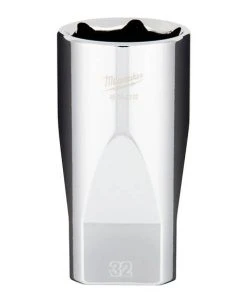 Milwaukee Tools Milwaukee 1/2" Drive 32mm Deep 6-Point Chrome Socket 45-34-2132