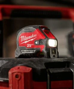 Milwaukee Tools Milwaukee 25ft Compact Wide Blade Magnetic Tape Measure W/ Rechargeable 100L Light 48-22-0428 -Milwaukee Tool-shop 48 22 0428 6