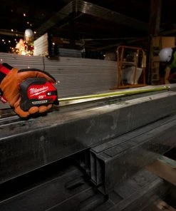 Milwaukee Tools Milwaukee 25ft Compact Wide Blade Magnetic Tape Measure W/ Rechargeable 100L Light 48-22-0428 -Milwaukee Tool-shop 48 22 0428 8