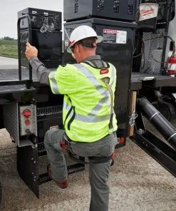 Milwaukee Tools Milwaukee AR/FR Cat. 1 Class 3 Breakaway High Visibility Yellow Mesh Safety Vest - ANSI/CSA 48-73-523 -Milwaukee Tool-shop 48 73 523 5