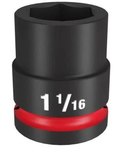 Milwaukee Tools Milwaukee Shockwave Impact Duty 3/4" Drive 1-1/16" Standard 6 Point Socket 49-66-6308