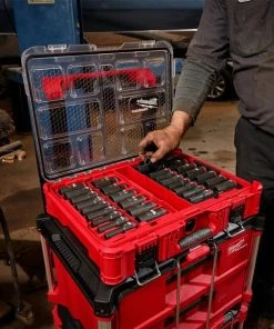 Milwaukee Tools Milwaukee 36Pc. SHOCKWAVE Impact Duty 3/8" Drive Metric & SAE PACKOUT Deep Socket Set 49-66-6805 -Milwaukee Tool-shop 49 66 6805 4