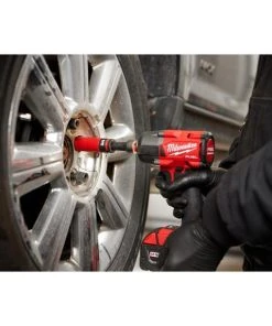 Milwaukee Tools Milwaukee SHOCKWAVE Impact Duty™ 1/2 Drive 23MM Metric Lug Nut Wheel Socket 49-66-7808 12 Milwaukee Tools Milwaukee SHOCKWAVE Impact Duty™ 1/2 Drive 23MM Metric Lug Nut Wheel Socket 49-66-7808 -Milwaukee Tool-shop 49 66 7808 8