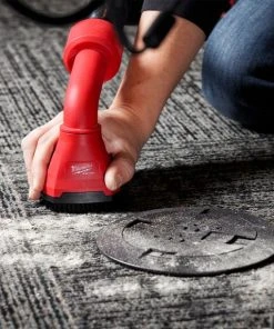 Milwaukee Tools Milwaukee AIR-TIP Swiveling Palm Brush Vacuum Attachment 49-90-2020 -Milwaukee Tool-shop 49 90 2020 7 g7j8g41ra9j6z8zm