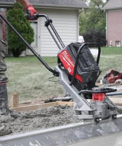 Milwaukee Tools Milwaukee MX FUEL Concrete Vibratory Screed 3.0Ah Kit MXF381-2CP -Milwaukee Tool-shop mxf3812cp 3 iqaj01ughfn2iilv